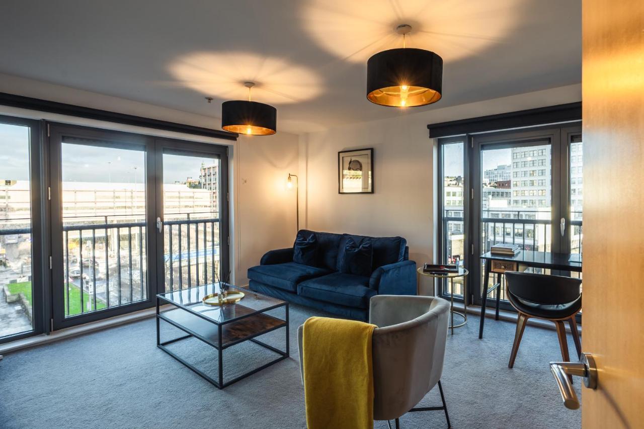גלאזגו City View - A Stunning 2 Bed Apartment מראה חיצוני תמונה