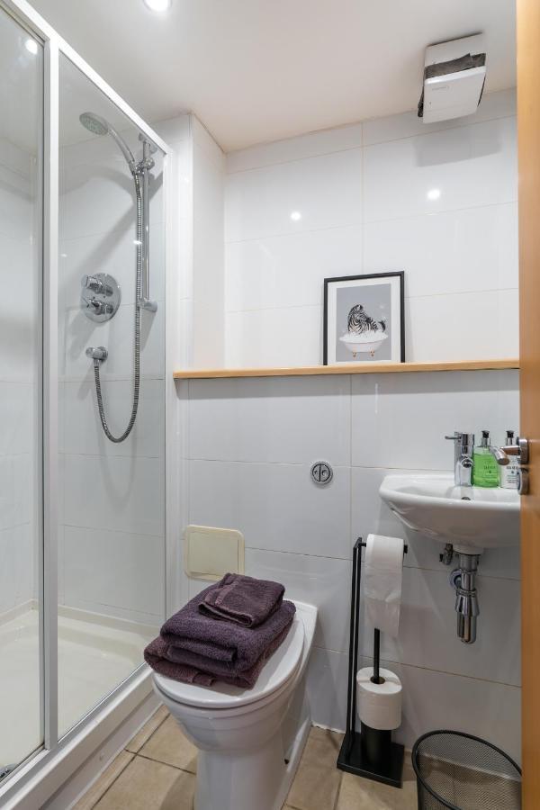 גלאזגו City View - A Stunning 2 Bed Apartment מראה חיצוני תמונה